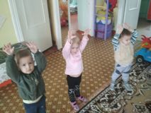 Каждое утро начинается с зарядке